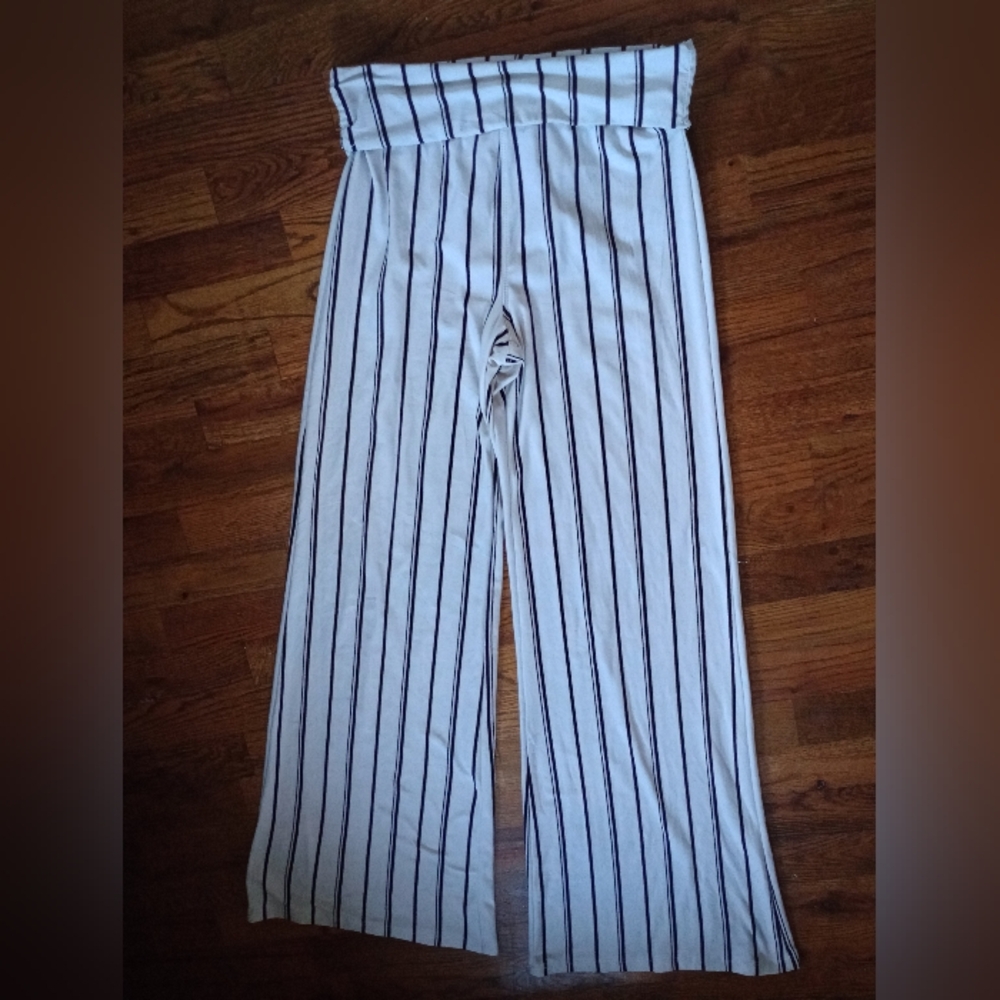 Hot Kiss Fold Over Pants